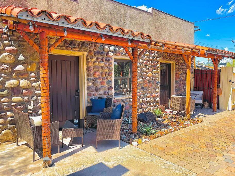 Quaint Historic Cottage In Downtown Phoenix Bagian luar foto
